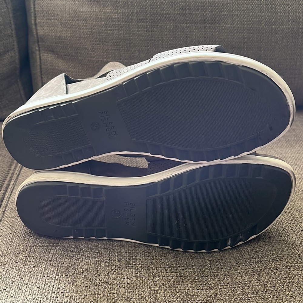 Eileen Fisher sports sandals - Picture 5 of 5
